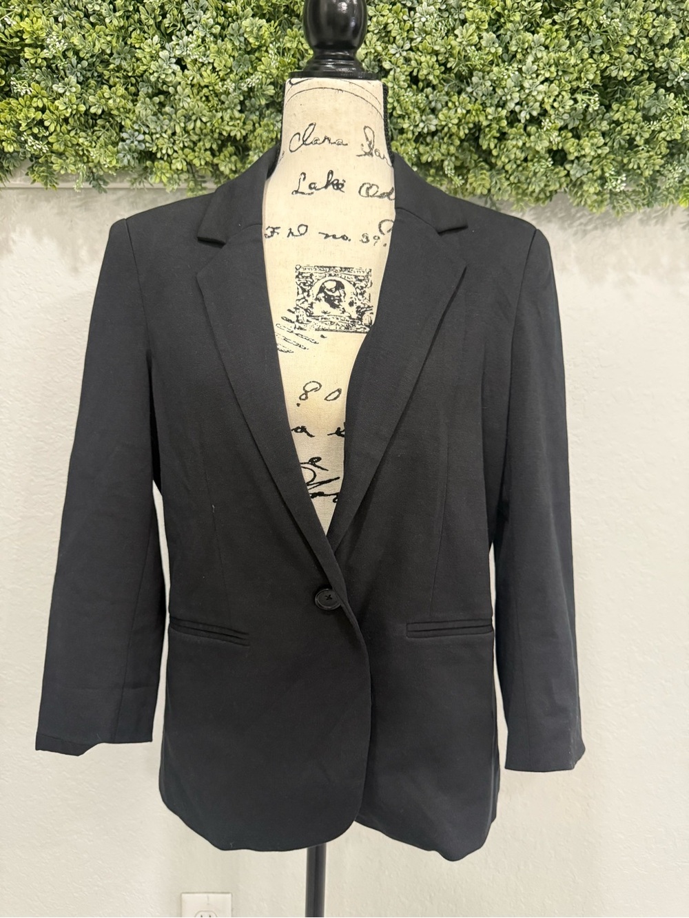 Nicole Miller Black Tailored Single Button Blazer Size M